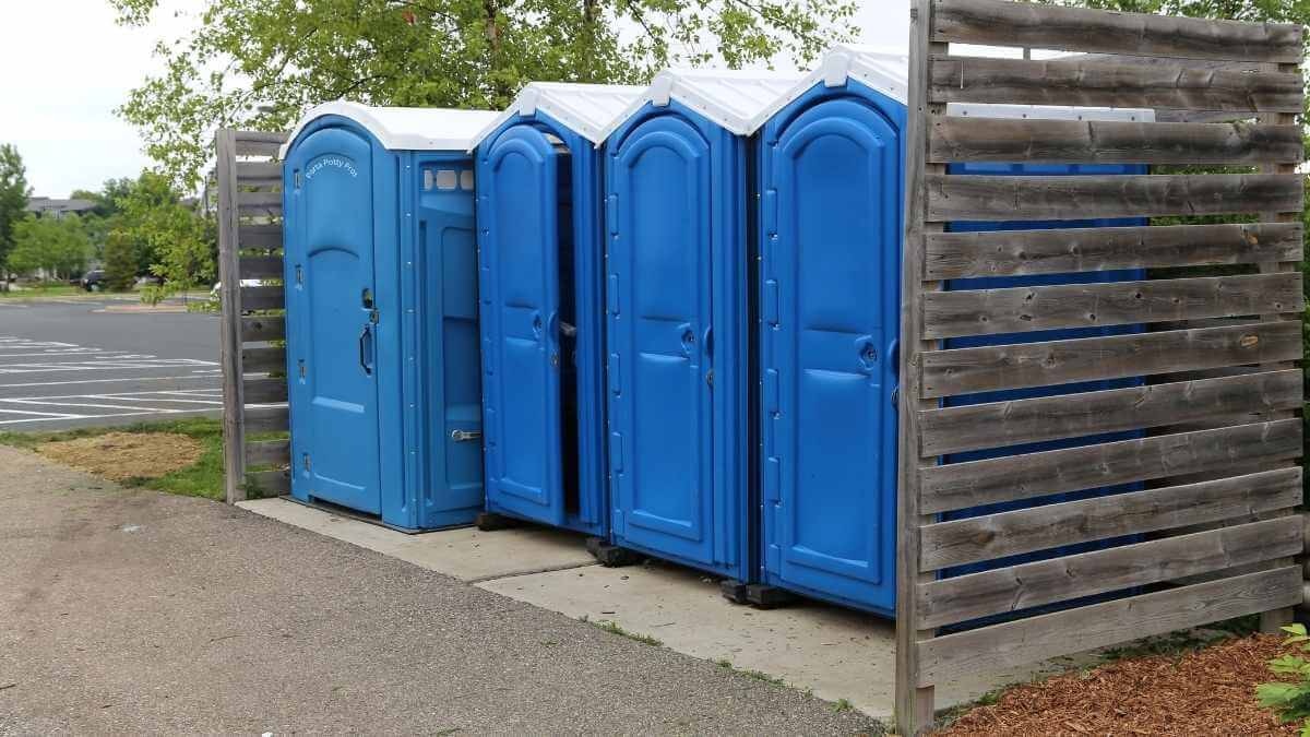 Porta Potty Rental Pros - Trusted Porta Potty Services in Hamilton, OH, 45011
